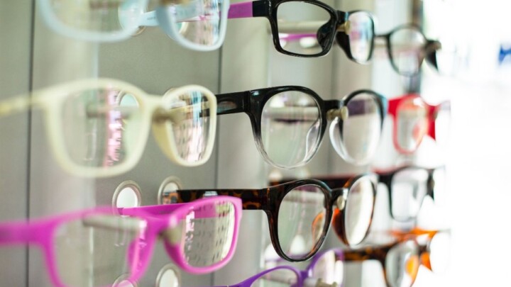 Jak rozwiązać problem parujących okularów?